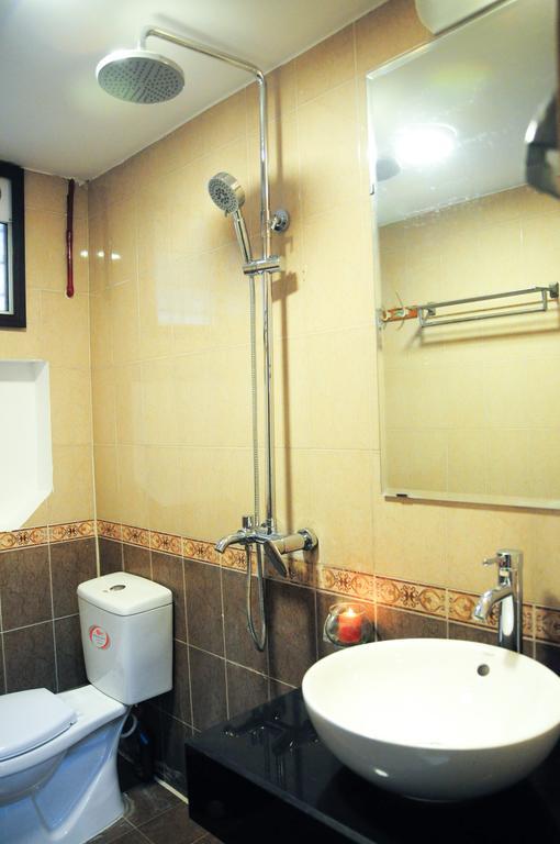 Tuti Tong Dan Homestay ハノイ市 エクステリア 写真